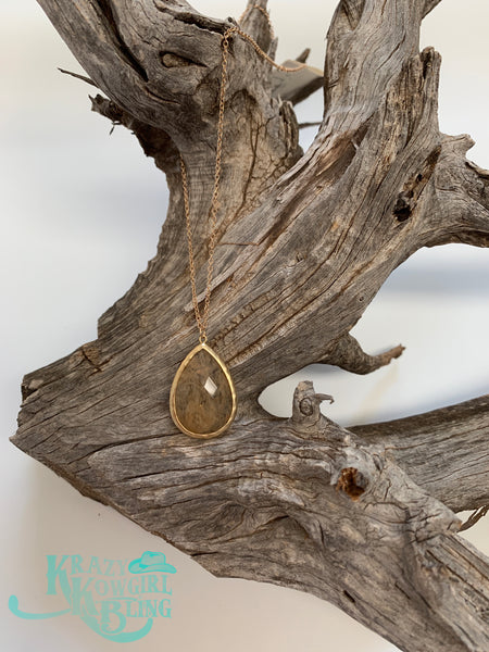 Natural Tear Drop Gold Necklace